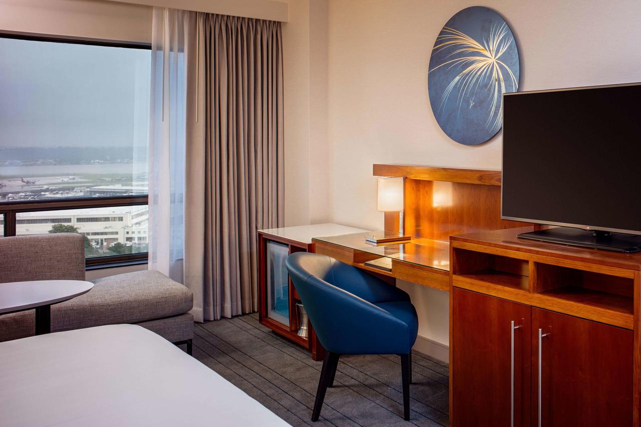 Hyatt Regency Crystal City At Reagan National Airport - thumb 12