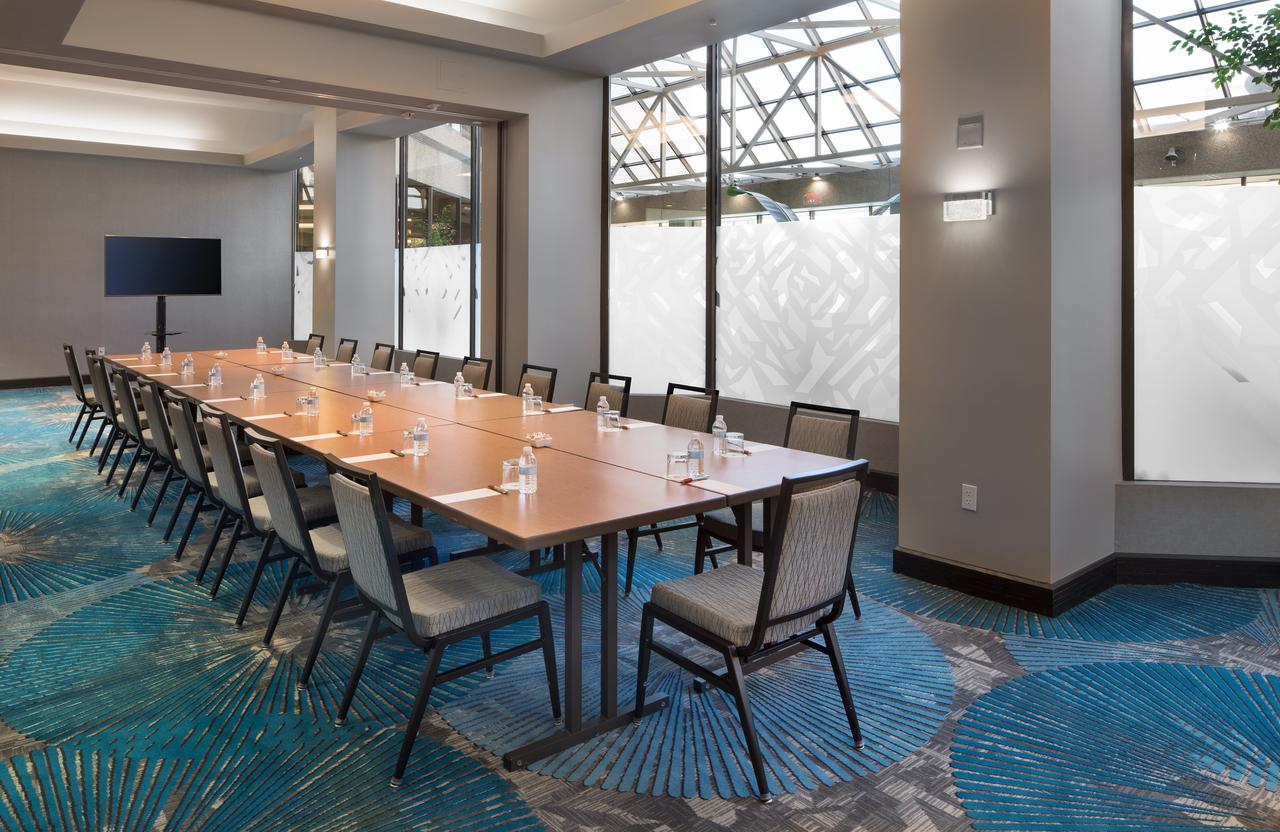 Crystal Gateway Marriott - thumb 34