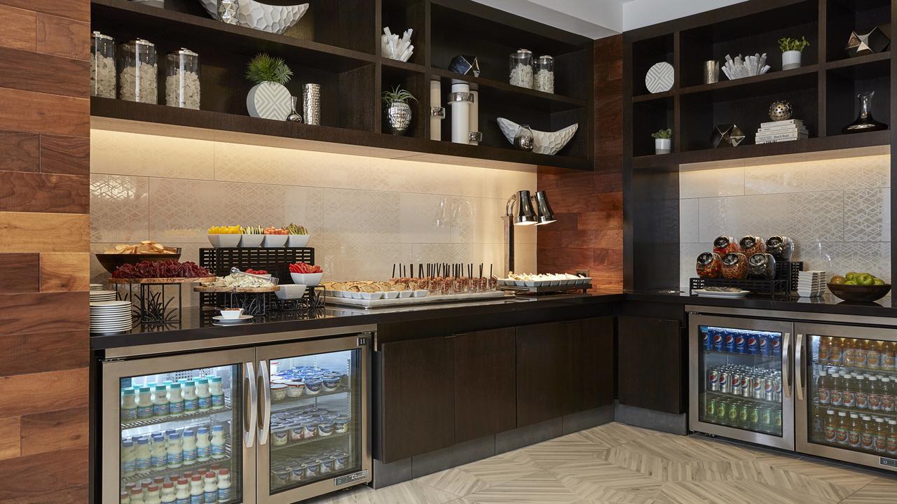 Crystal Gateway Marriott - thumb 10