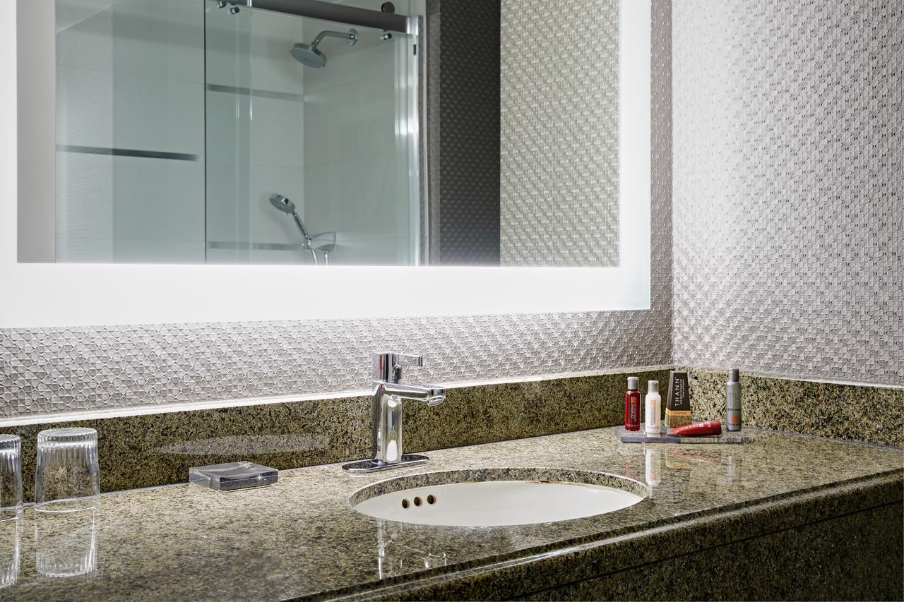 Crystal Gateway Marriott - thumb 4