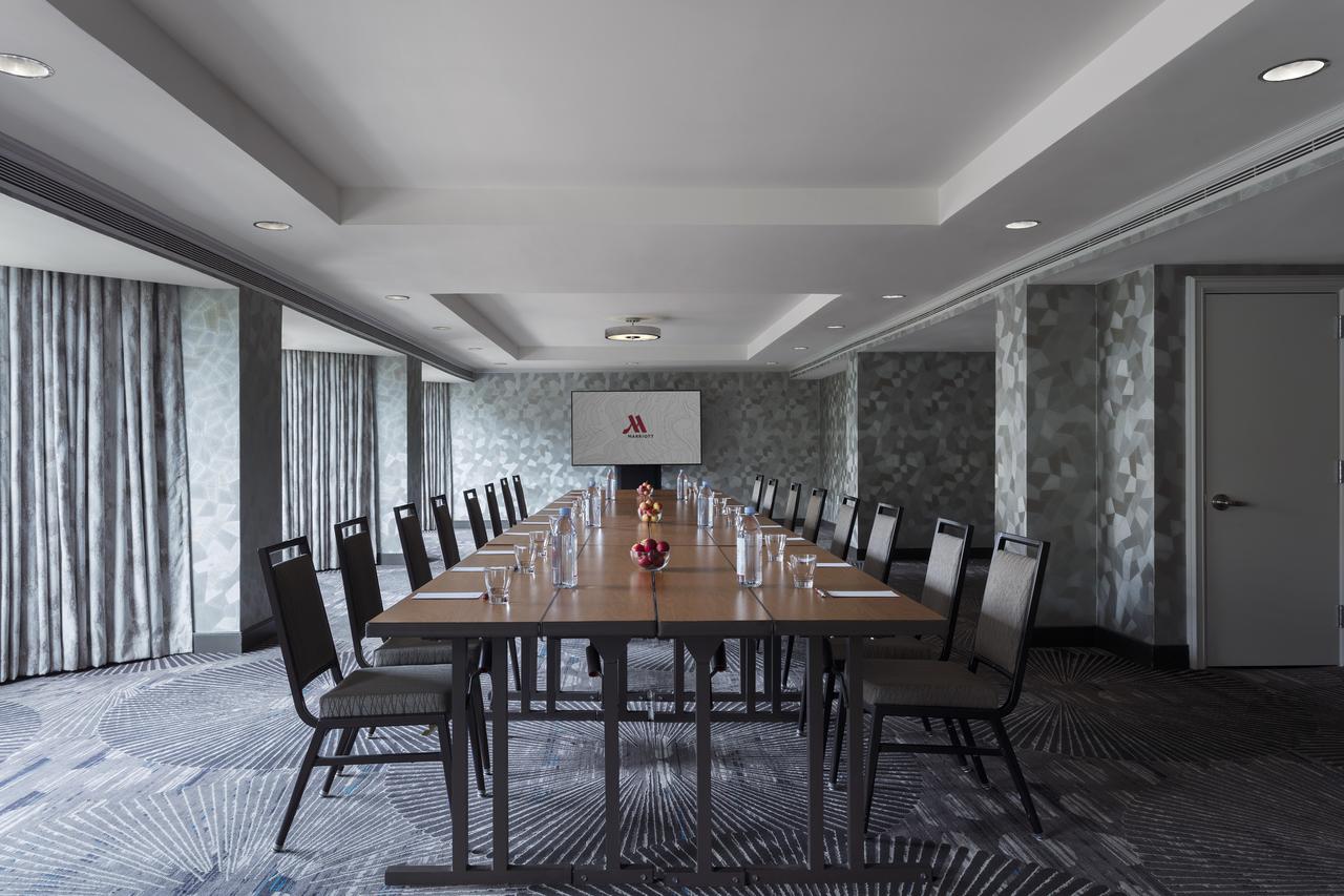 Crystal Gateway Marriott - thumb 31