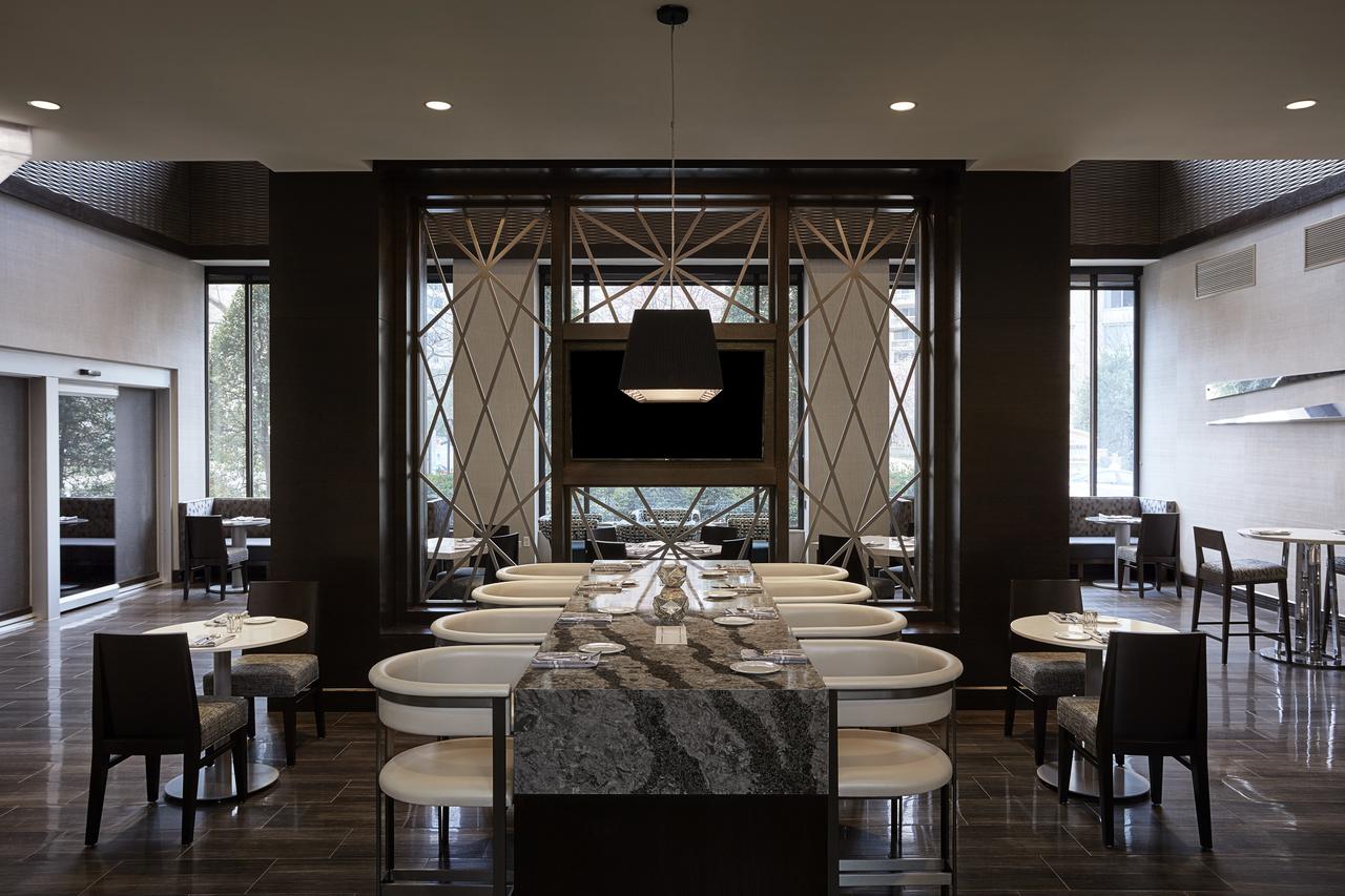 Crystal Gateway Marriott - thumb 15