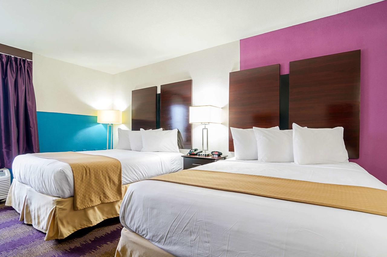 Quality Inn West End - thumb 23