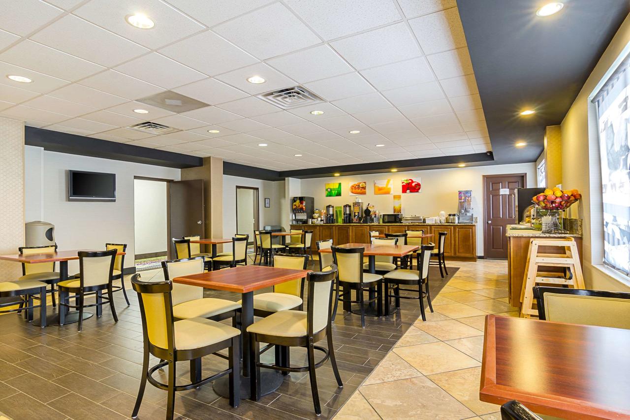 Quality Inn West End - thumb 3