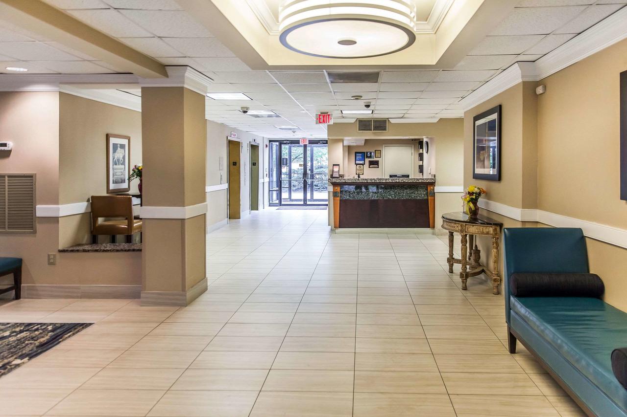 Comfort Inn Pentagon - thumb 24