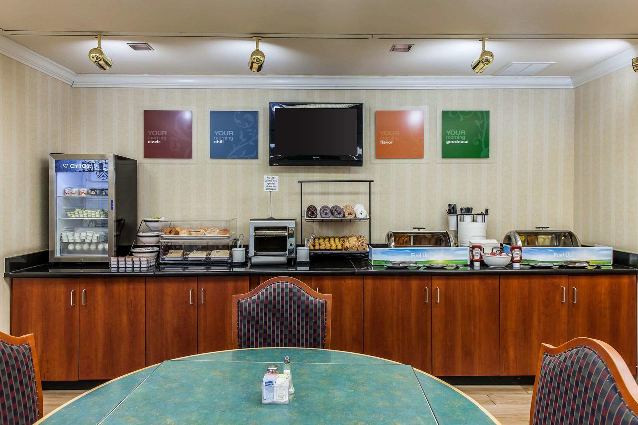 Comfort Inn Pentagon - thumb 19