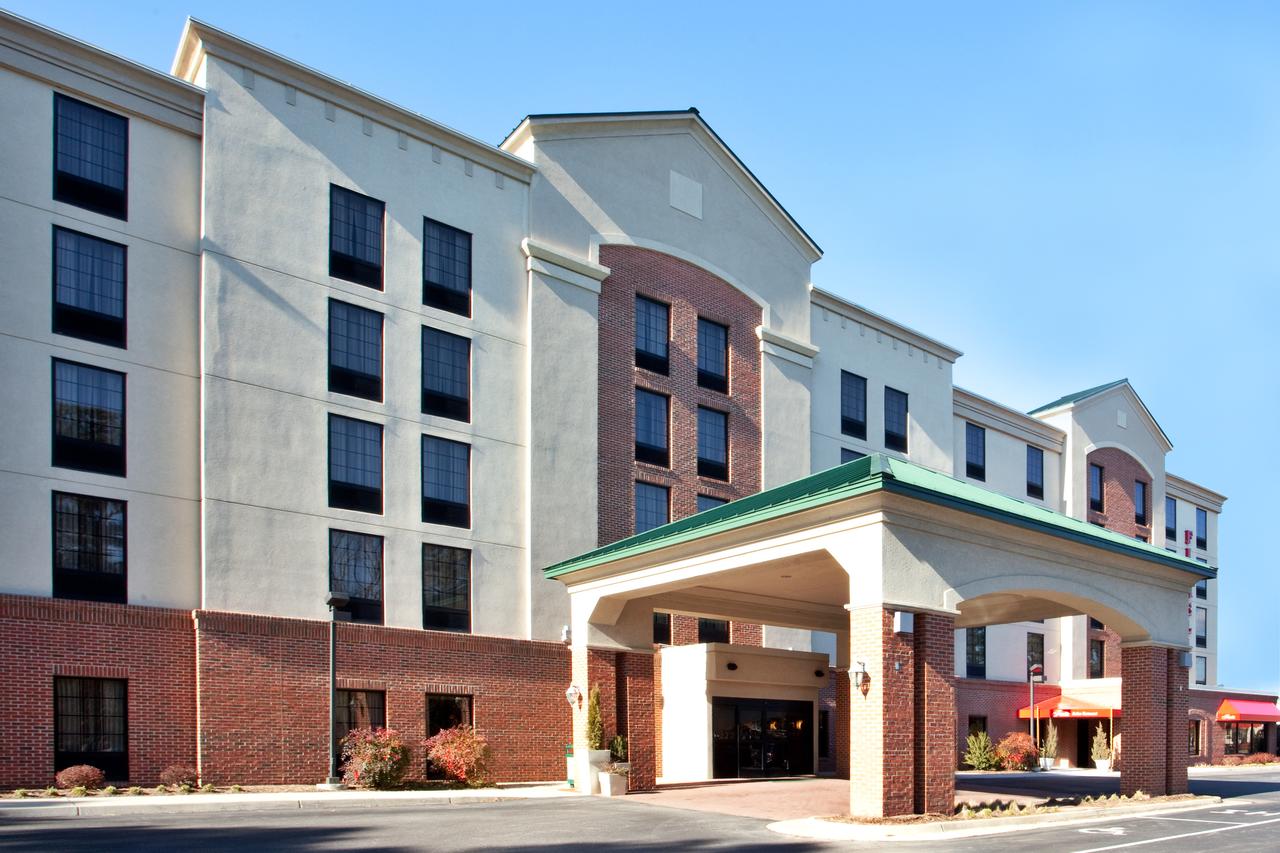 Holiday Inn Express & Suites Newport News - thumb 15
