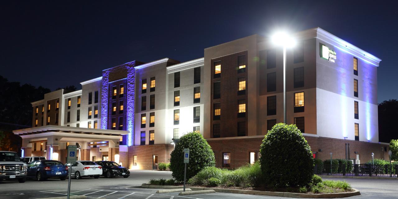 Holiday Inn Express & Suites Newport News - thumb 0