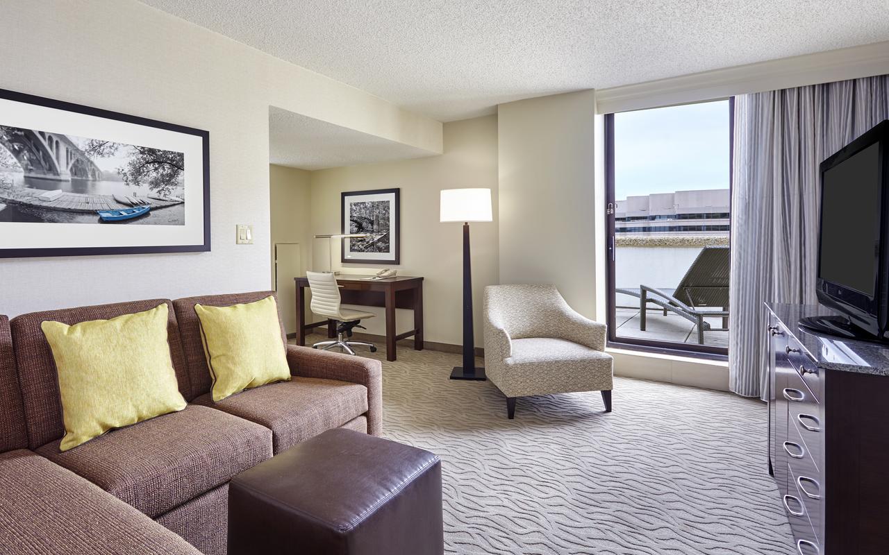 DoubleTree By Hilton Washington DC â€“ Crystal City - thumb 16