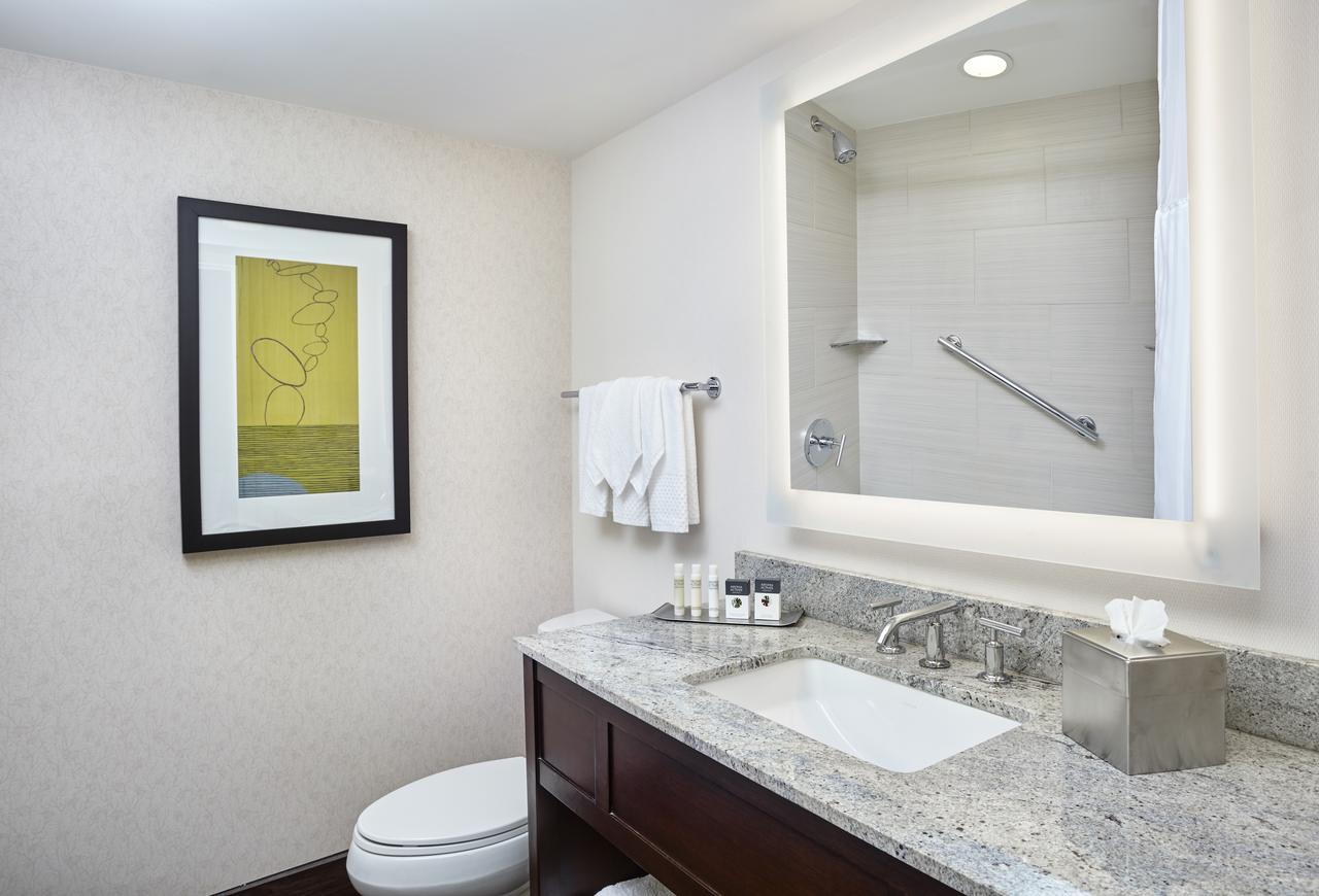 DoubleTree By Hilton Washington DC â€“ Crystal City - thumb 13