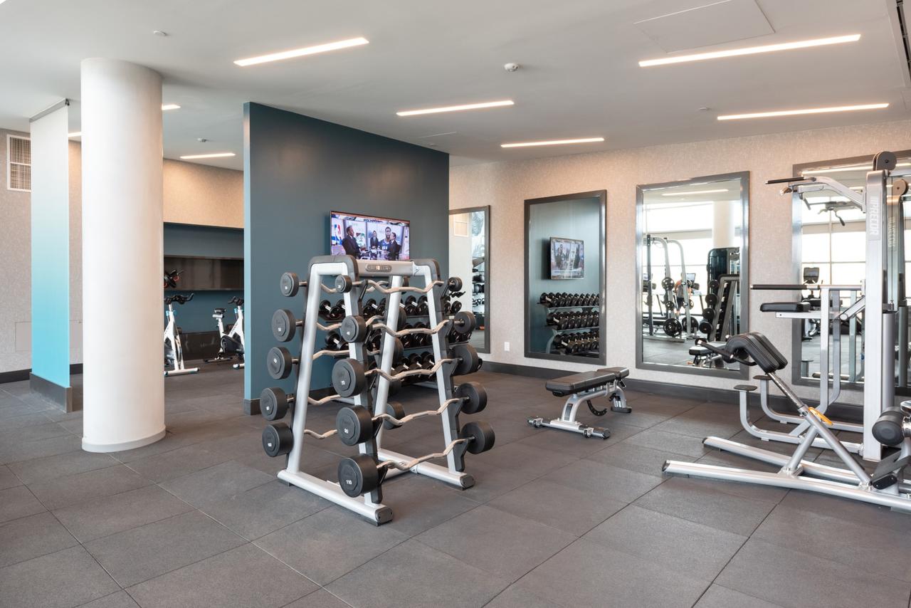Global Luxury Suites Crystal City - thumb 30