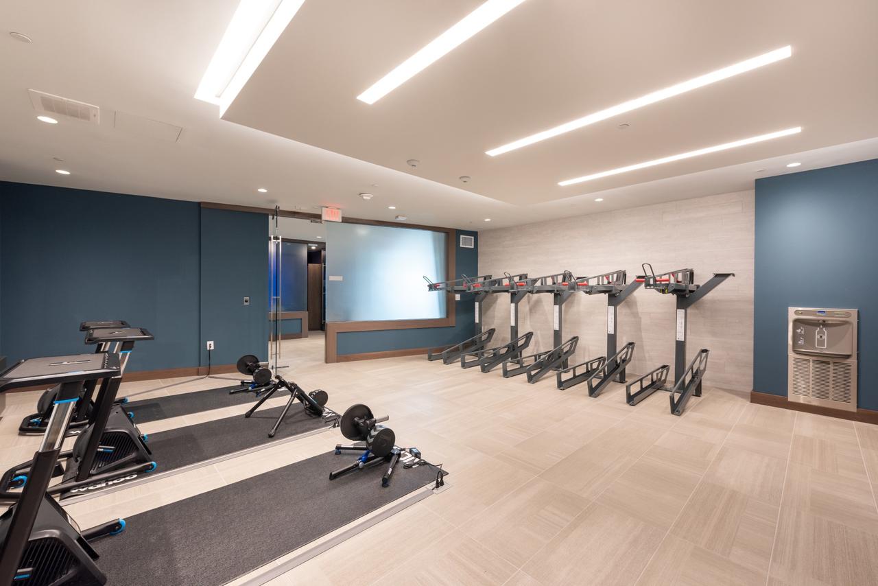 Global Luxury Suites Crystal City - thumb 26