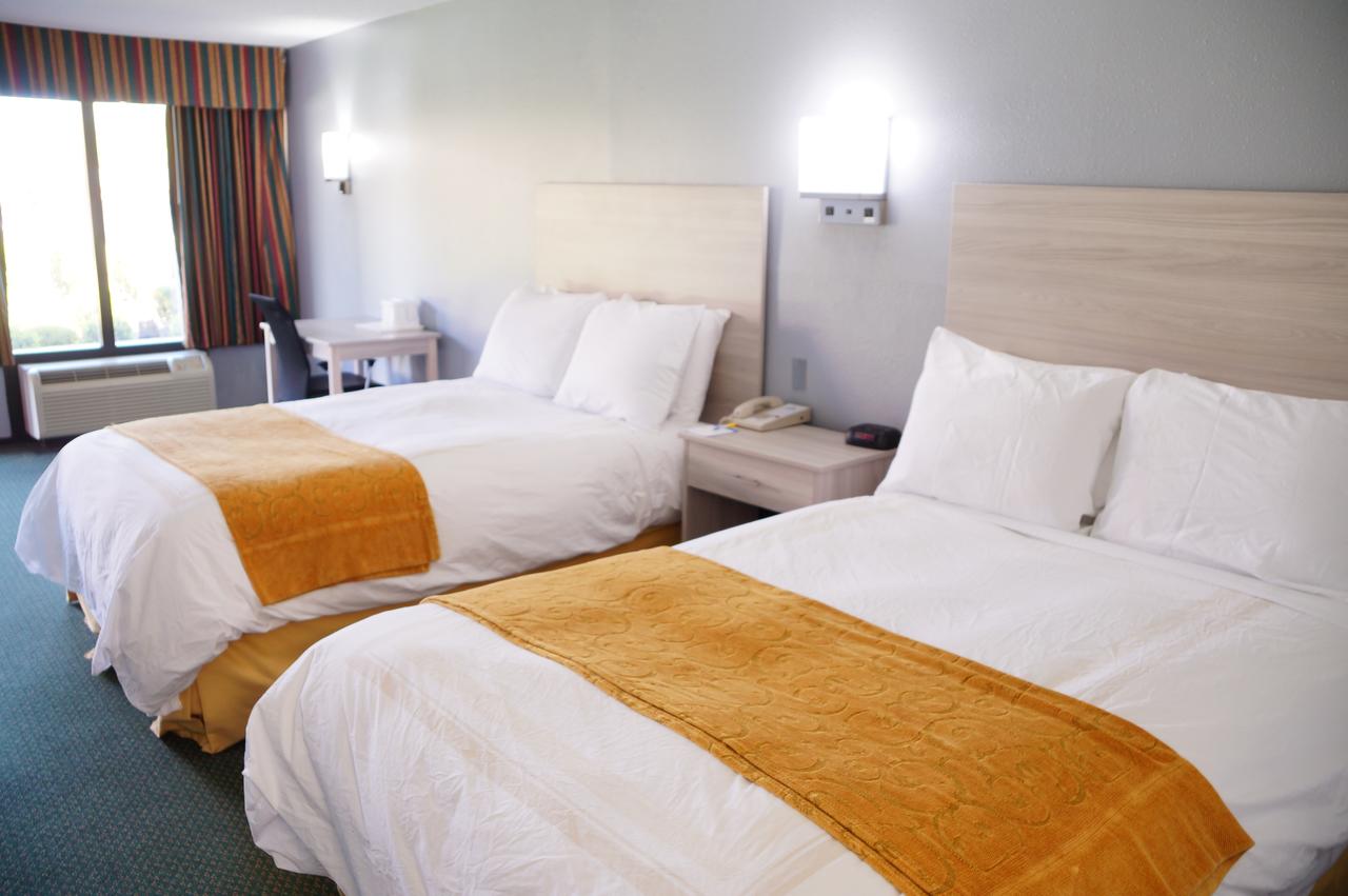 Days Inn & Suites By Wyndham Colonial - thumb 23