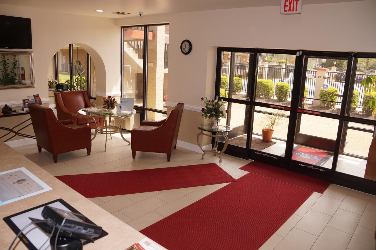 Days Inn & Suites By Wyndham Colonial - thumb 10