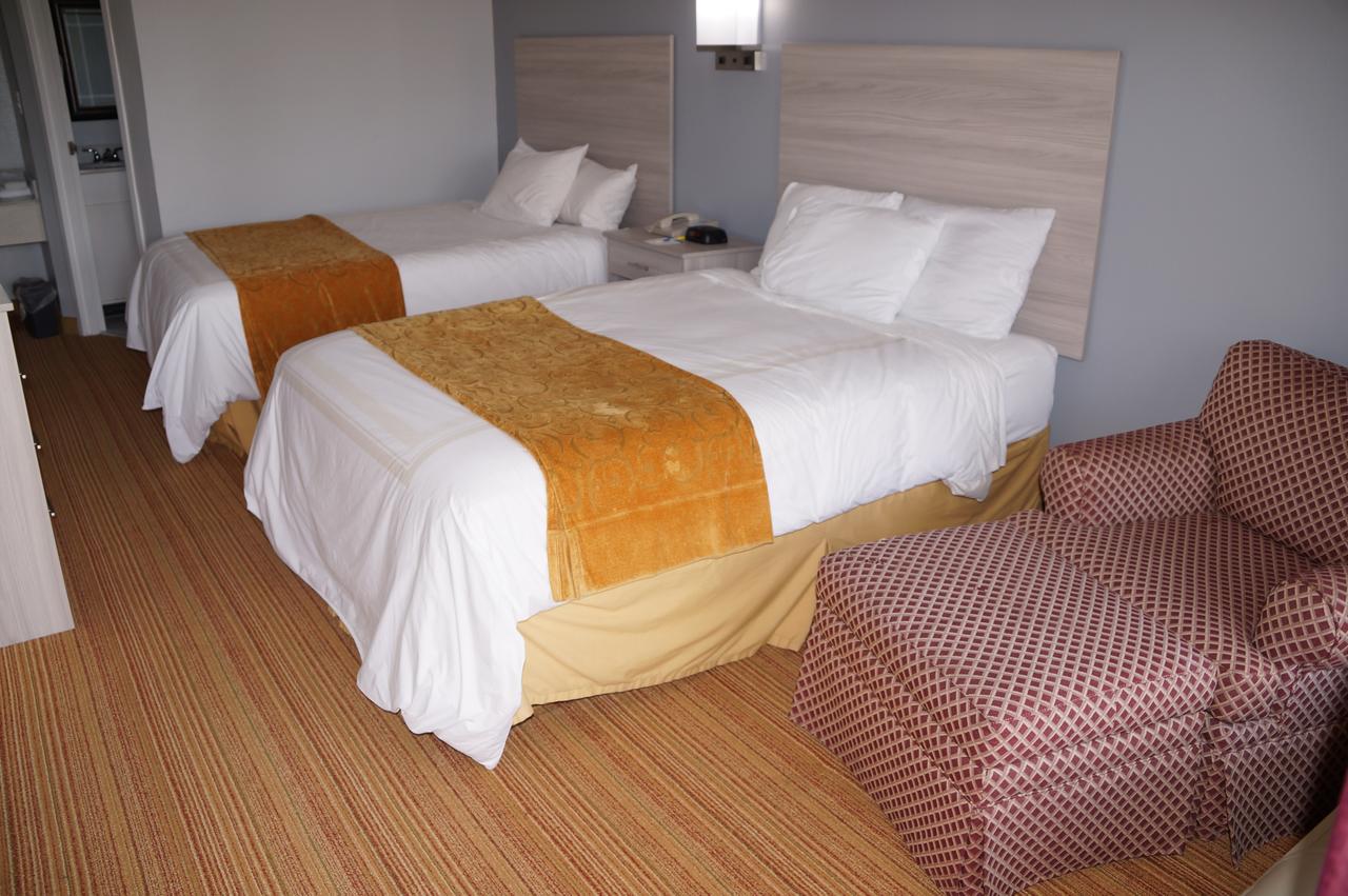 Days Inn & Suites By Wyndham Colonial - thumb 13