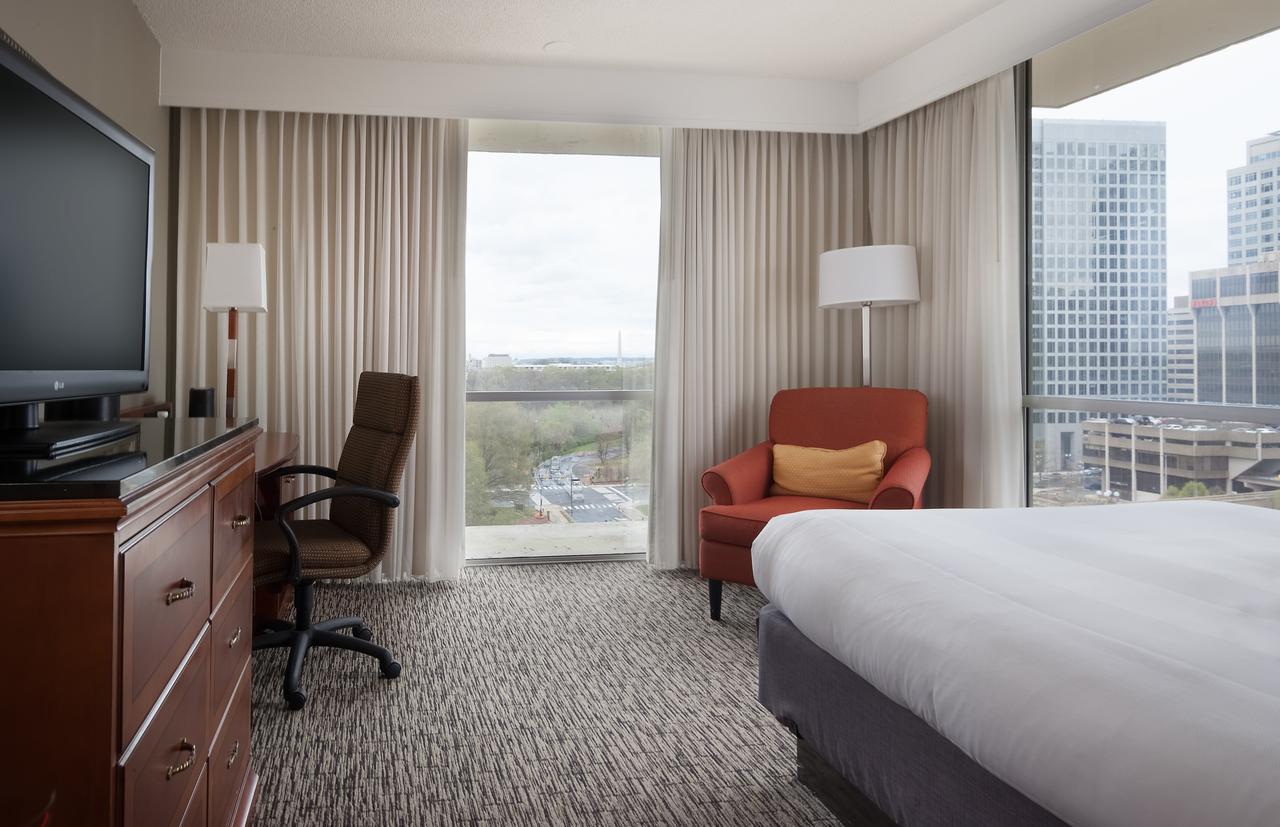 Key Bridge Marriott - thumb 6