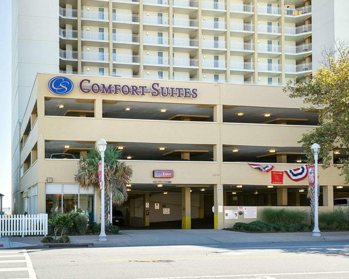 Comfort Suites Beachfront - thumb 0