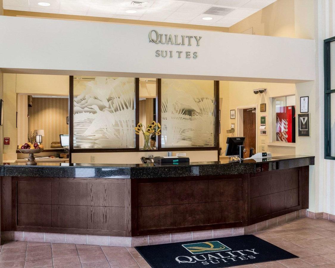 Quality Suites Lake Wright Norfolk Airport - thumb 16