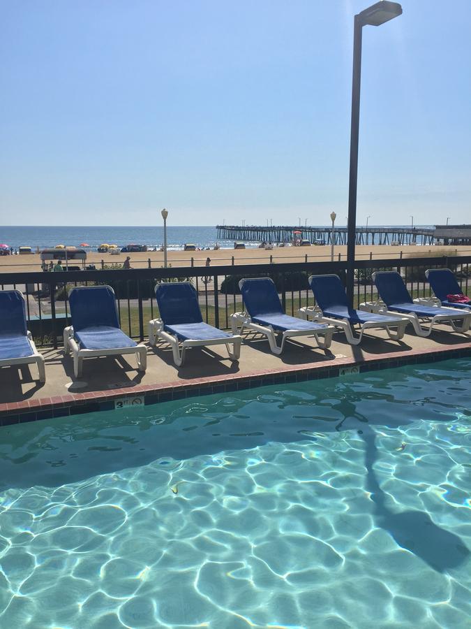 The Breakers Resort Inn - thumb 2