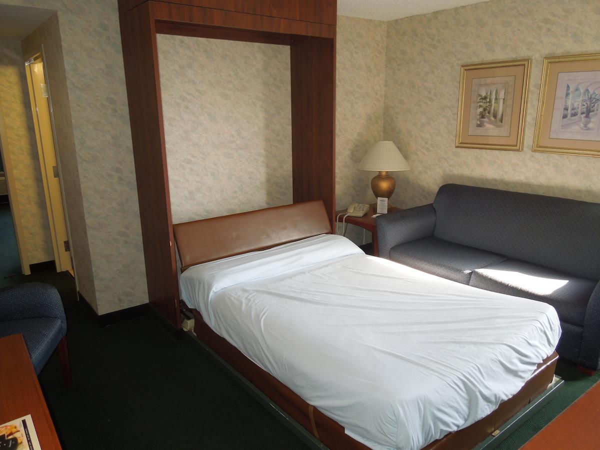 The Breakers Resort Inn - thumb 13