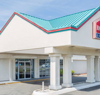 Ramada LTD - Hotels Santiago