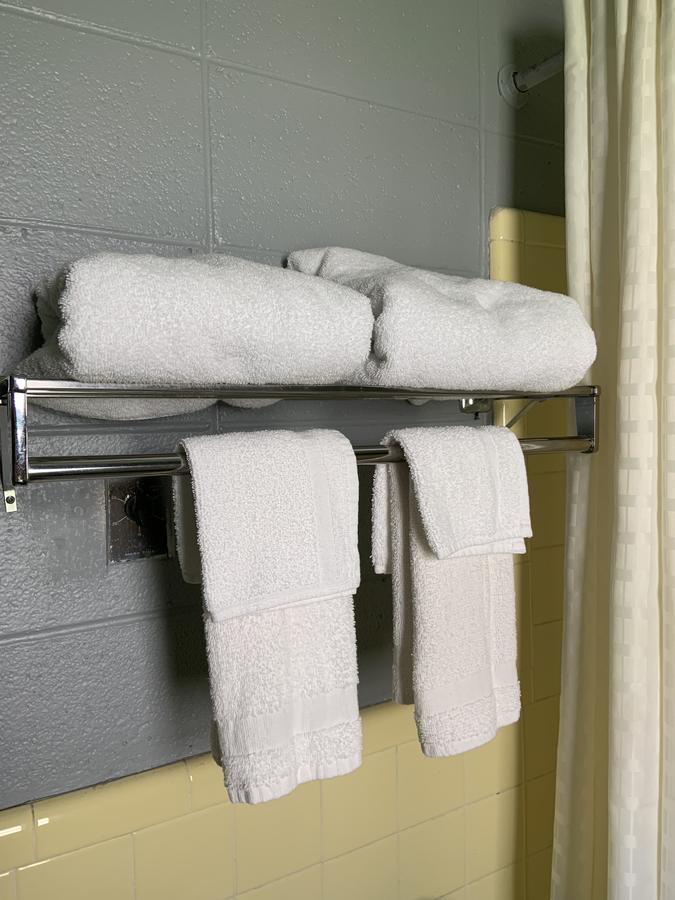 Birchwood Suites - thumb 7