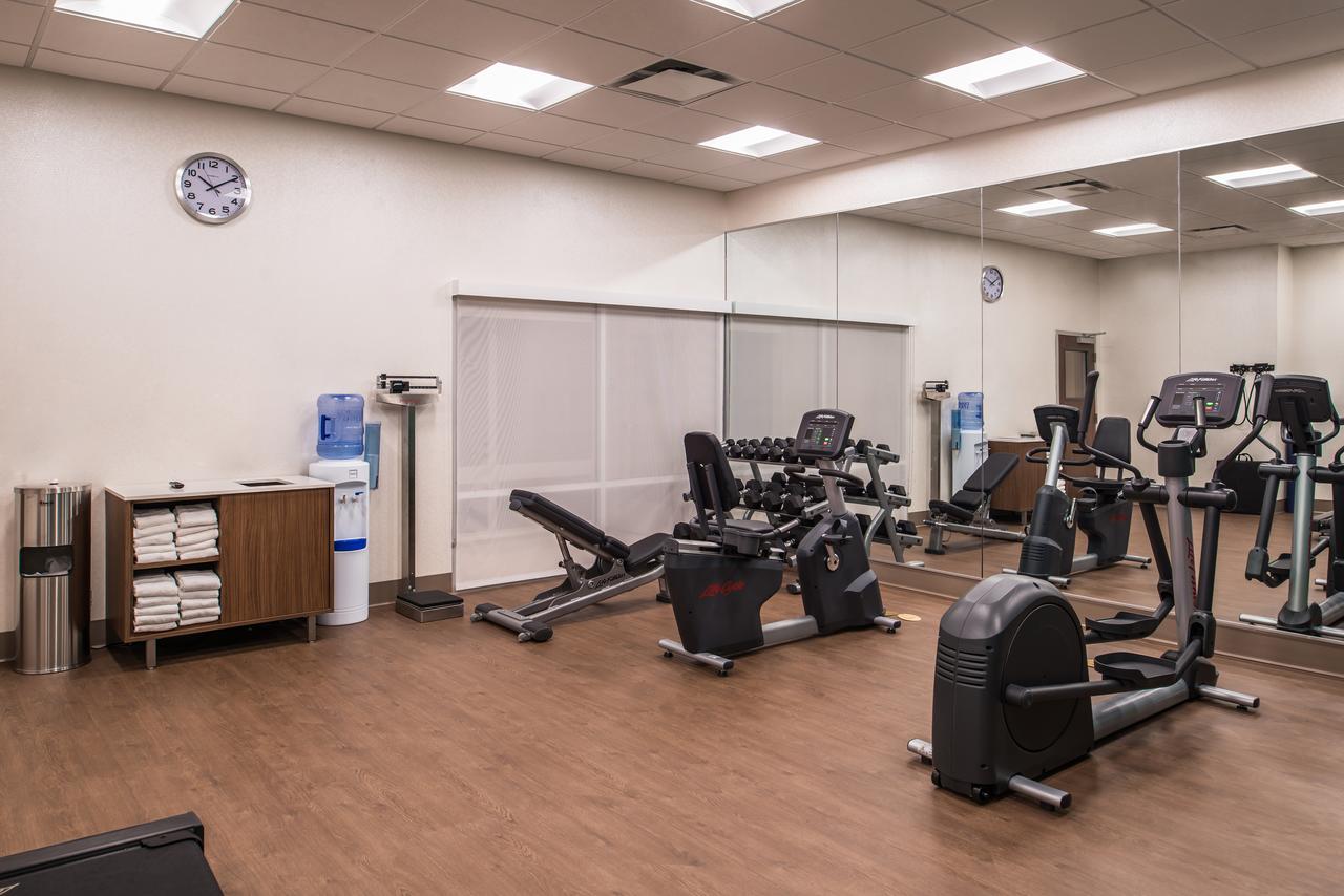 Holiday Inn Express & Suites Farmville - thumb 35