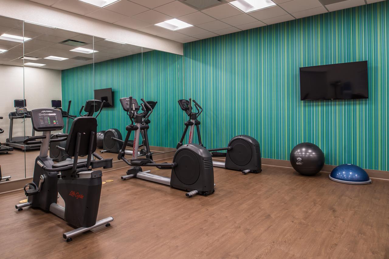 Holiday Inn Express & Suites Farmville - thumb 30