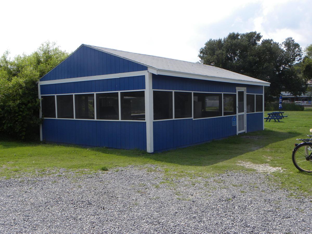 Chincoteague Inn - thumb 17