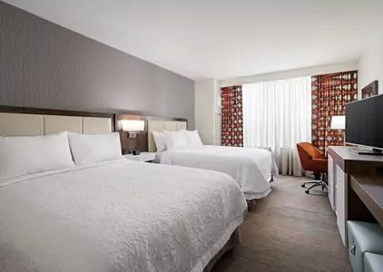 Hampton Inn Farmville - thumb 7