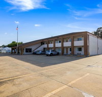 Econo Lodge Little Creek - Hotels Santiago