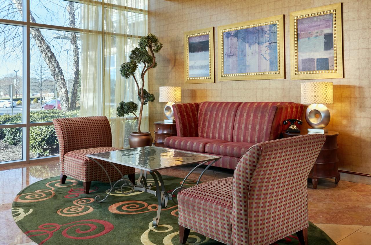 Embassy Suites By Hilton Hampton Convention Center - thumb 4