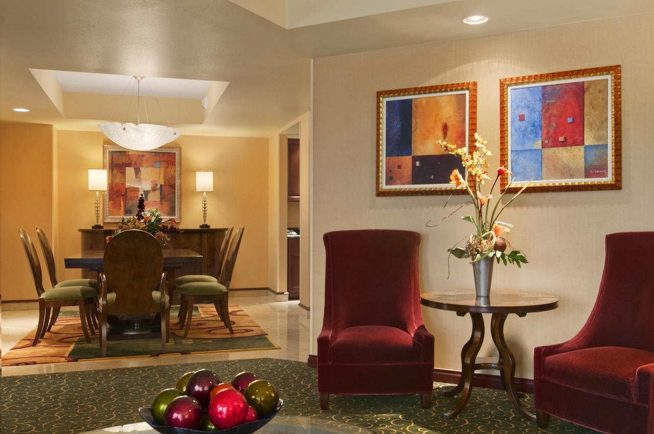 Embassy Suites By Hilton Hampton Convention Center - thumb 39