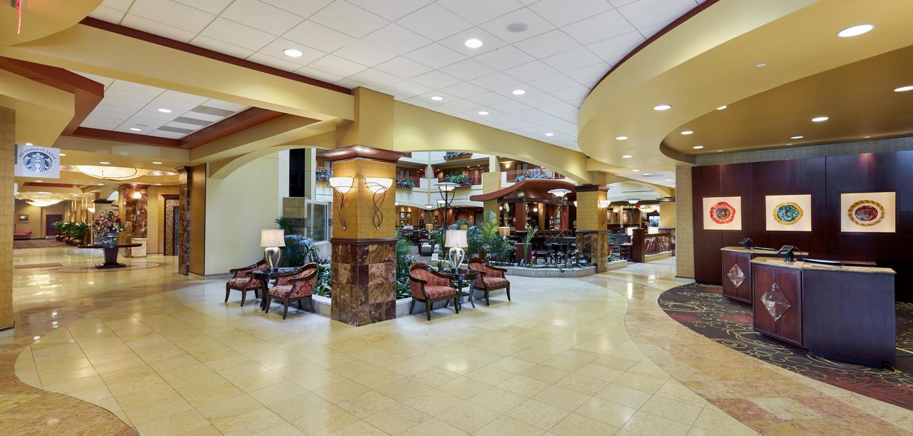 Embassy Suites By Hilton Hampton Convention Center - thumb 5