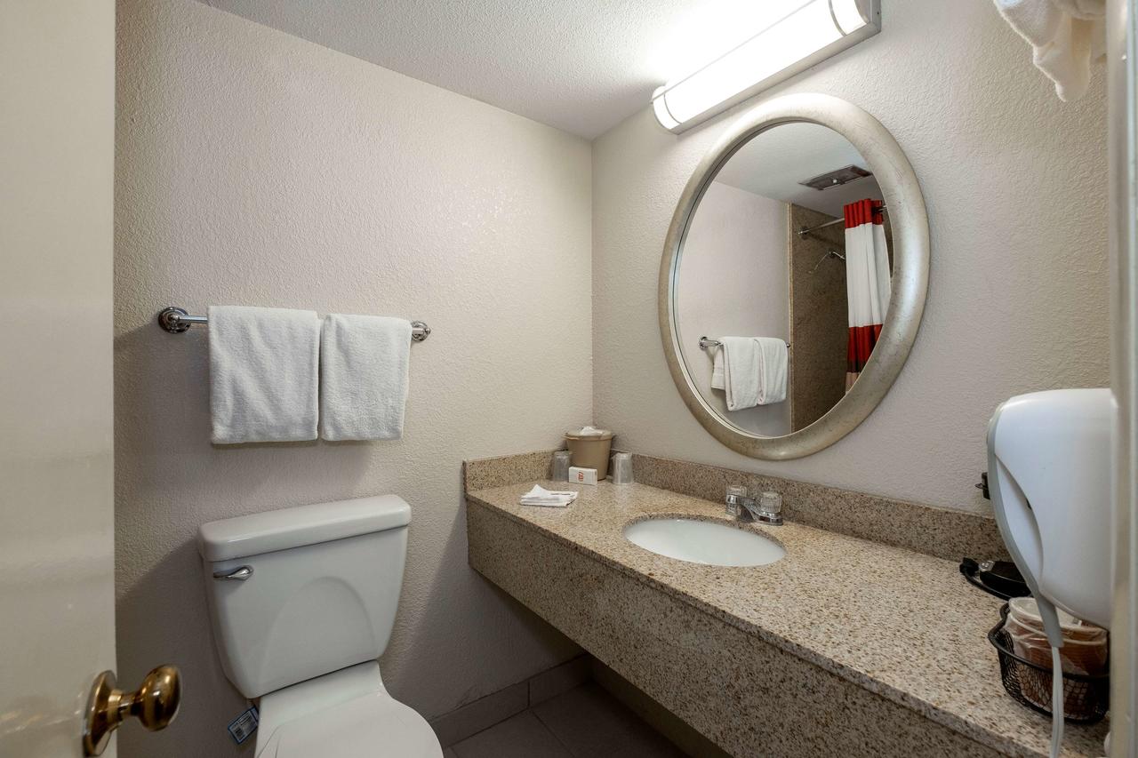 Red Roof Inn Winchester - thumb 7