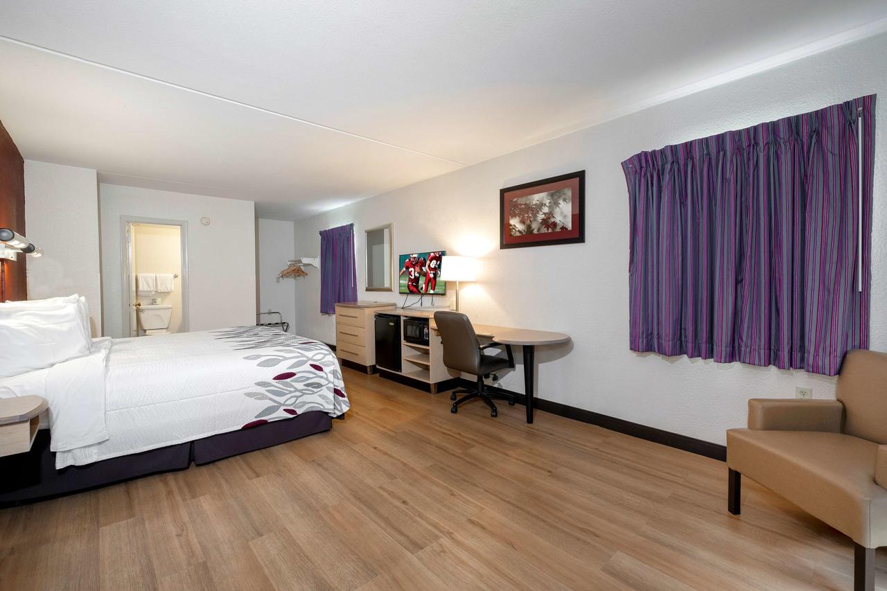 Red Roof Inn Winchester - thumb 23