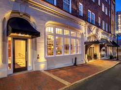 The Virginian Lynchburg, Curio Collection By Hilton