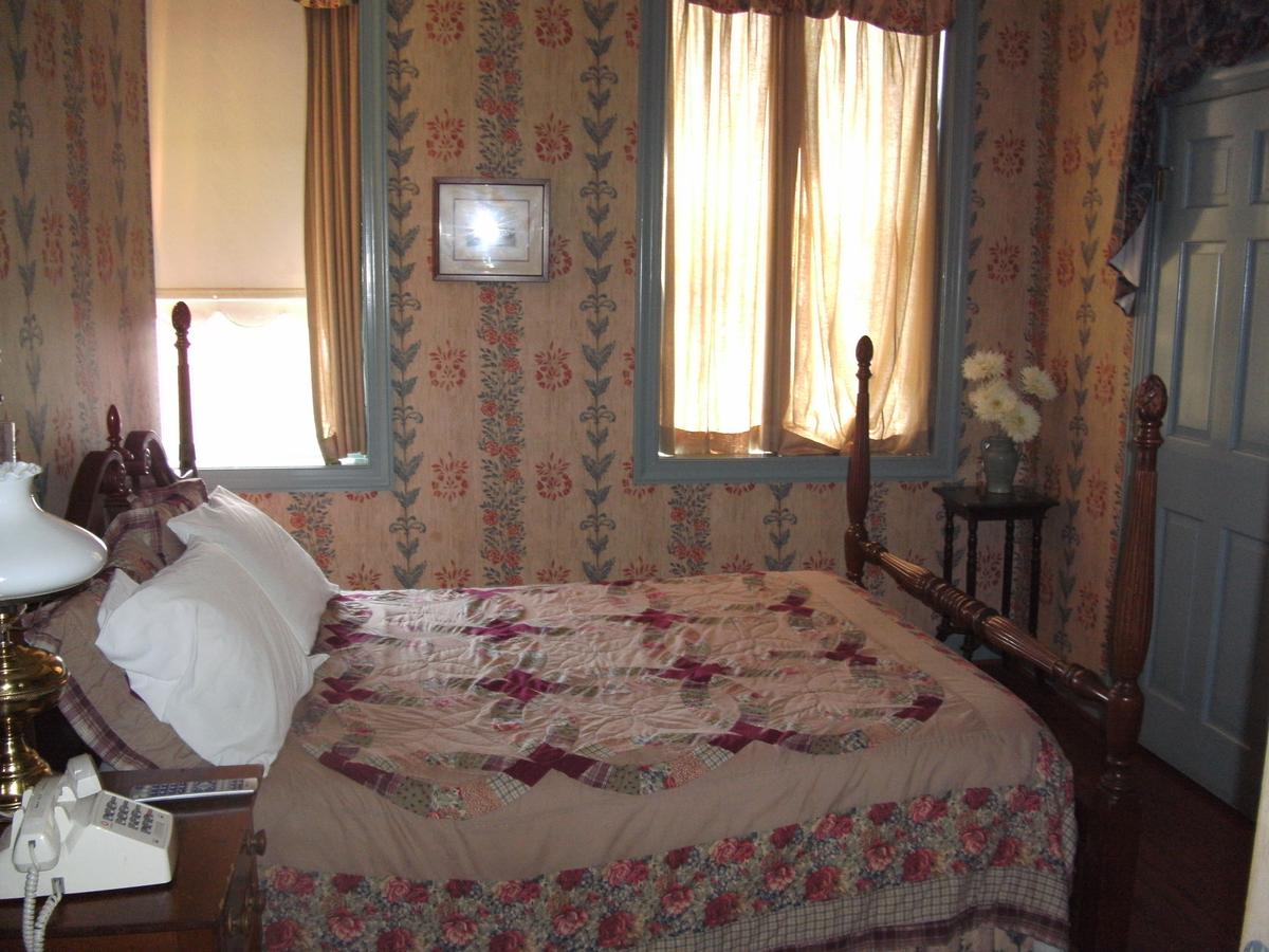 Leesburg Colonial Inn - thumb 7
