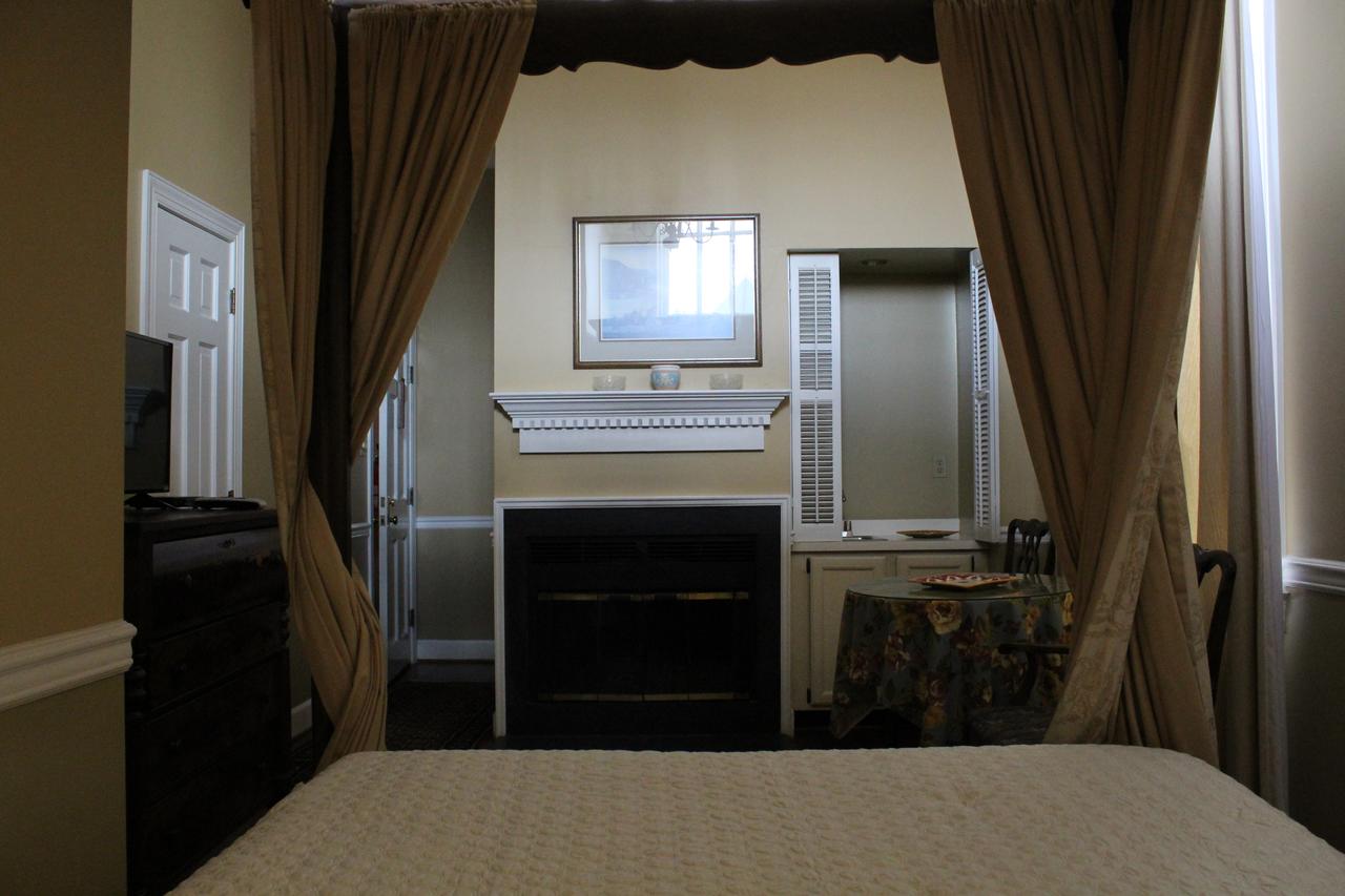 Leesburg Colonial Inn - thumb 40