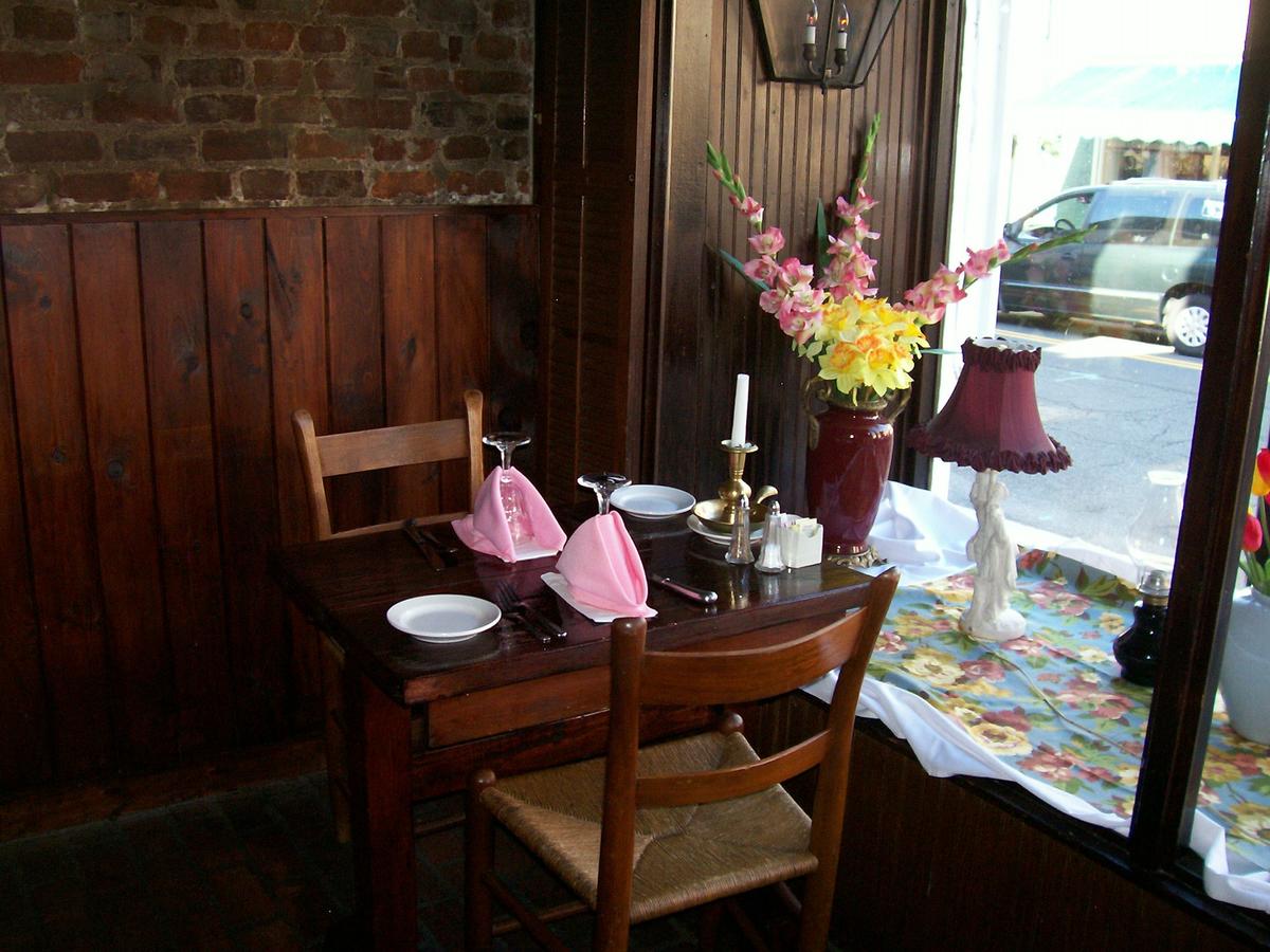 Leesburg Colonial Inn - thumb 18