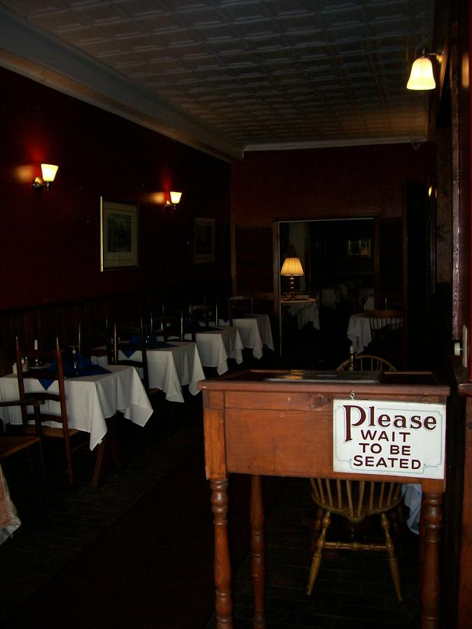 Leesburg Colonial Inn - thumb 20