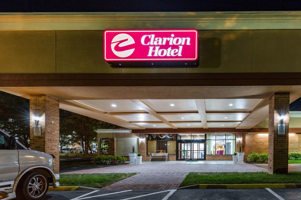 Clarion Hotel Williamsburg I-64 - thumb 3