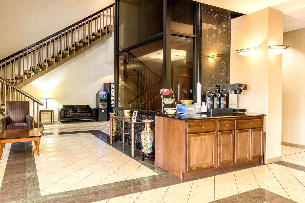 Clarion Hotel Central - thumb 21