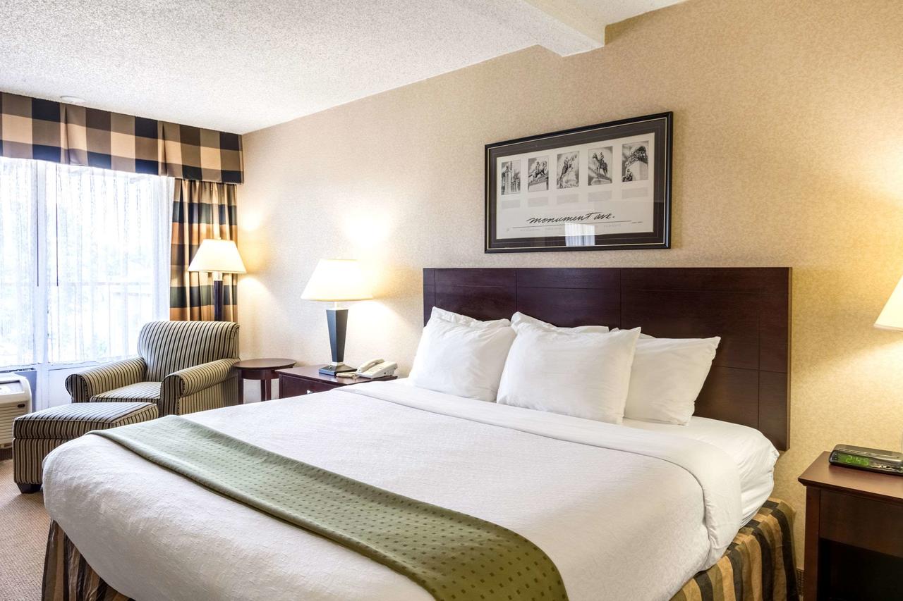 Clarion Hotel Central - thumb 8