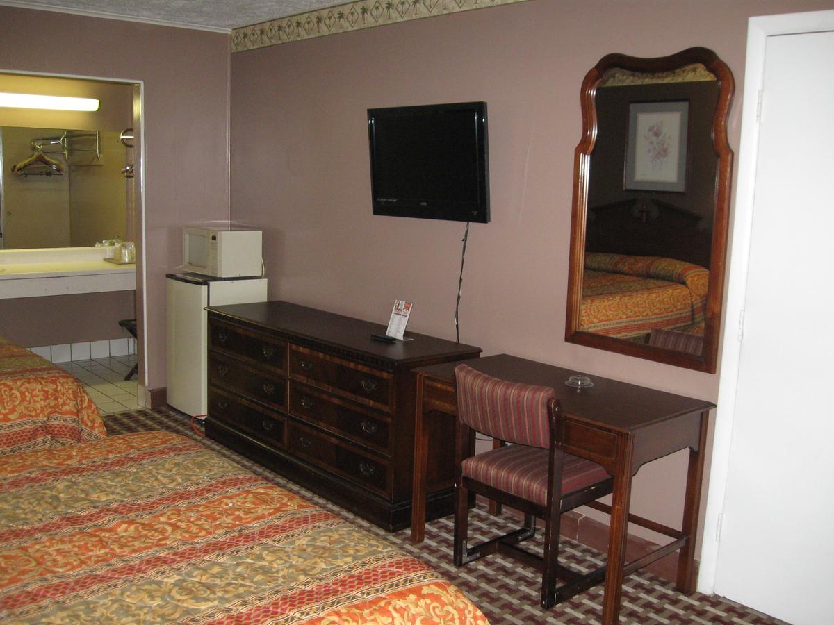 Fincastle Motor Inn - thumb 4