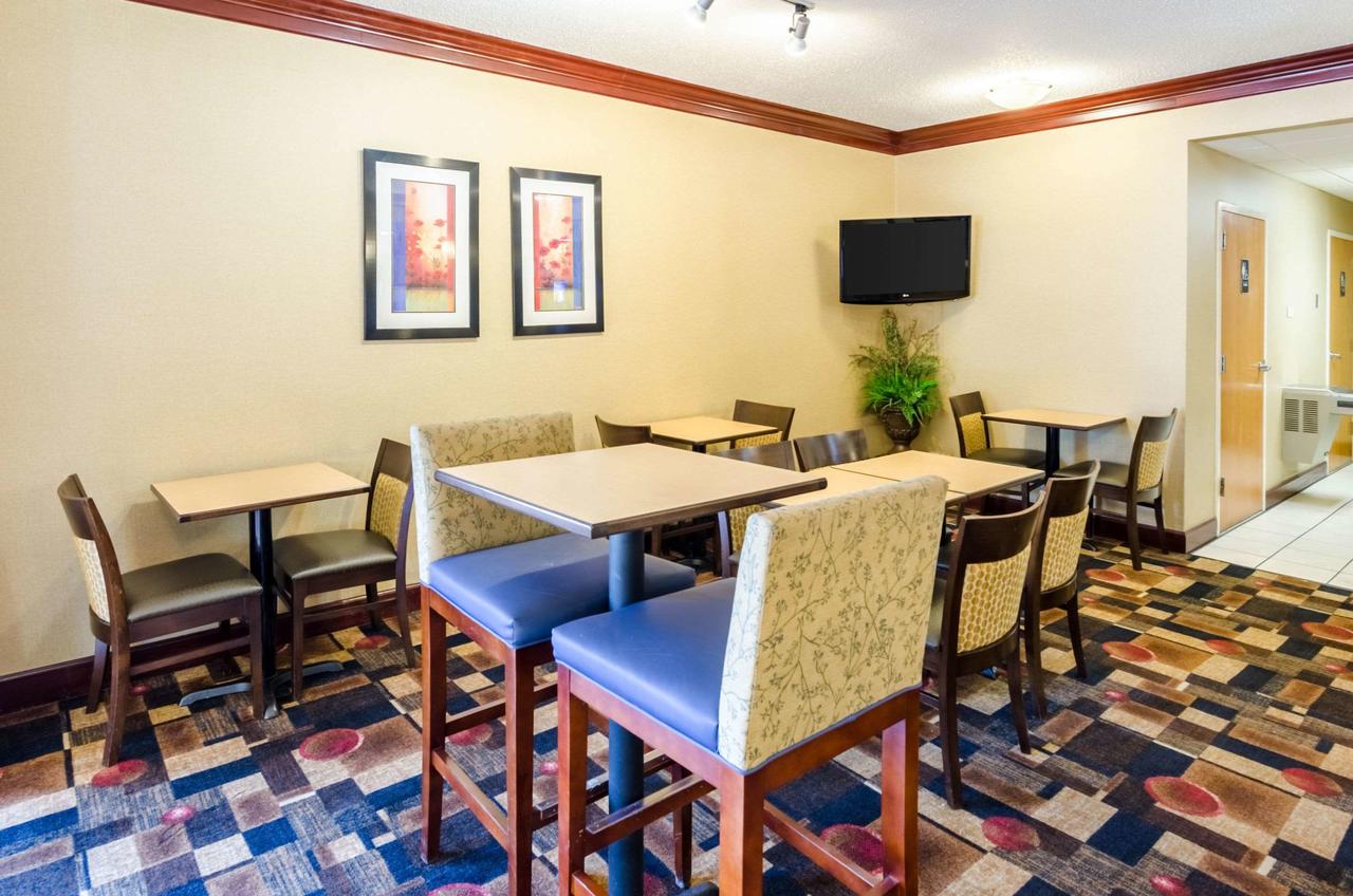 Quality Inn Lynchburg Near University - thumb 19