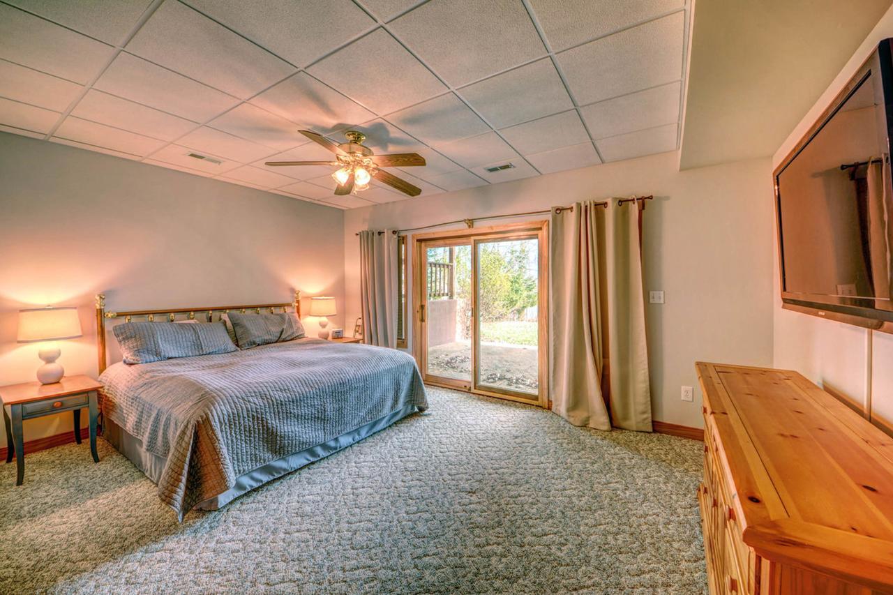 Plum Paradise - thumb 20