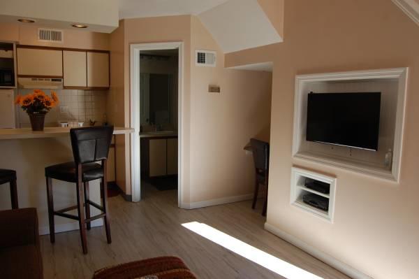 Executive Suites - thumb 5