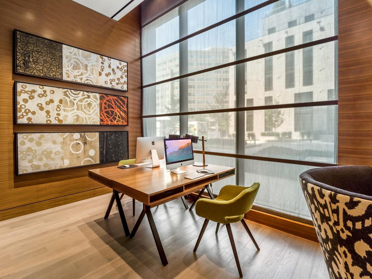 Bluebird Suites At Reston Town Center - thumb 17