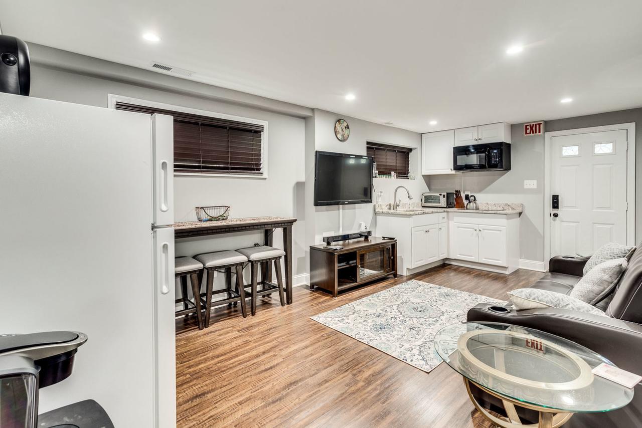 5300 Fillmore Lower Level - thumb 0